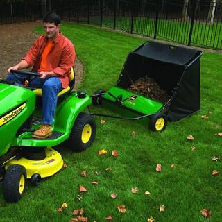 John Deere 42测 Tow-Behind Lawn Sweeper, 24 cu. ft. Capacity, Adjustable Brushes