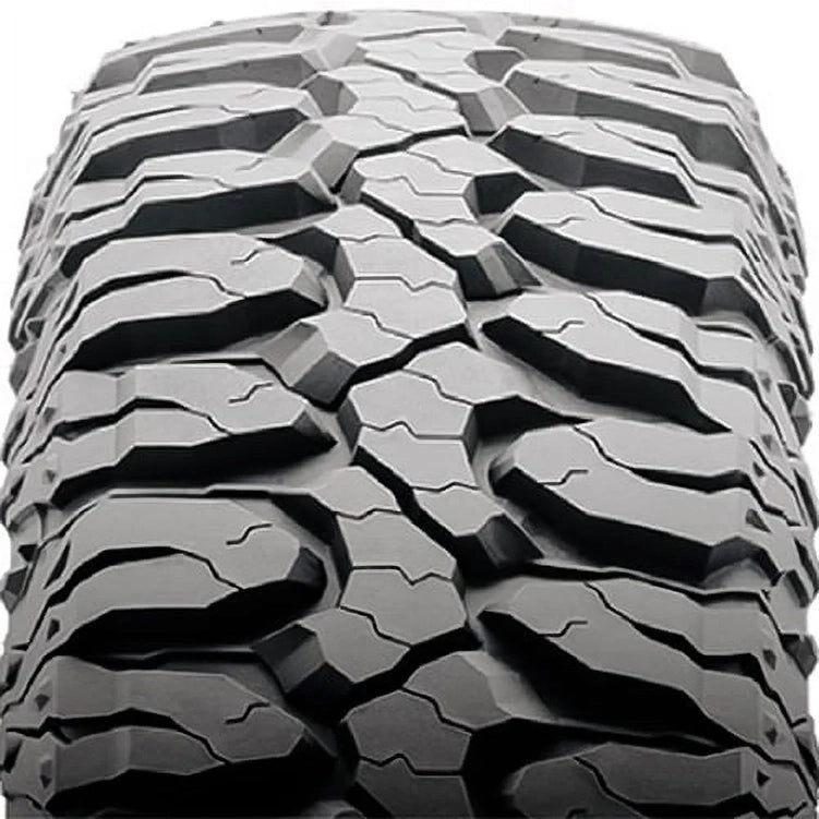 M/T Mud Terrain LT33X12.50R15 108Q C Light Truck Tire