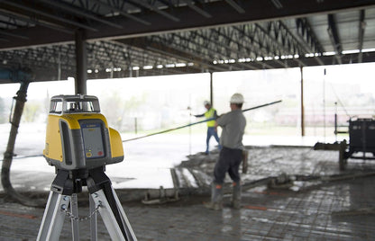 Spectra LL300N-2 Level Kit with HL450 Receiver & Tripod